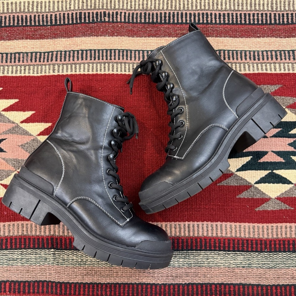 MIA Sonne Combat Boots Womens Sz 7 Black Faux Leather Block Heel Lug Sole Chunky